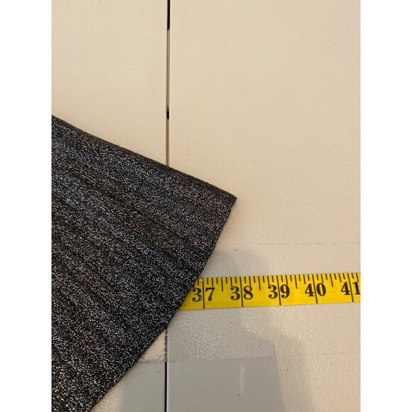 Carmen Marc Valvo Metallic Pleated Skirt Black & Silver Small - Picture 8 of 8